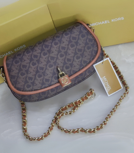 Medium Chain Shoulder Bag