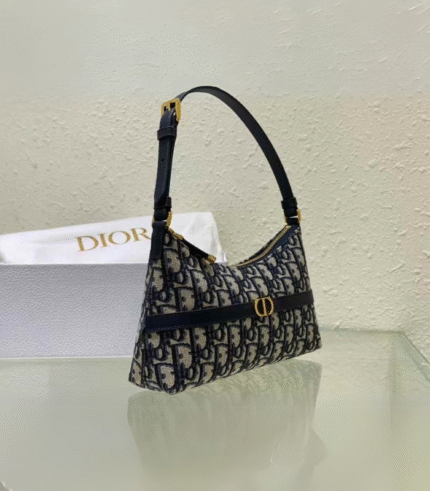 Oblique Jacquard Saddle Shoulder Bag