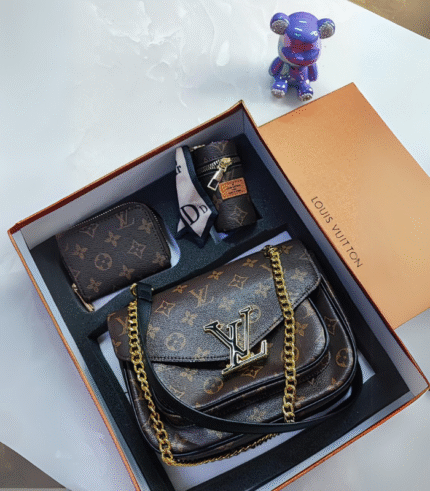 Monogram LV Twist Chain Flap Shoulder Set