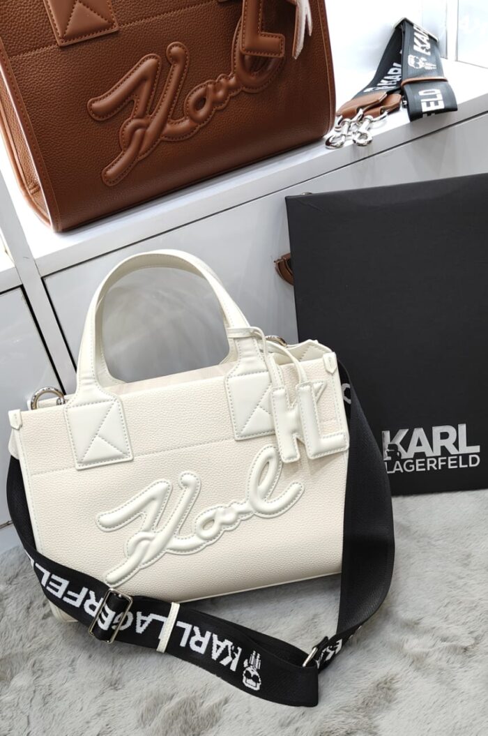 bag with broad belt - Image 1